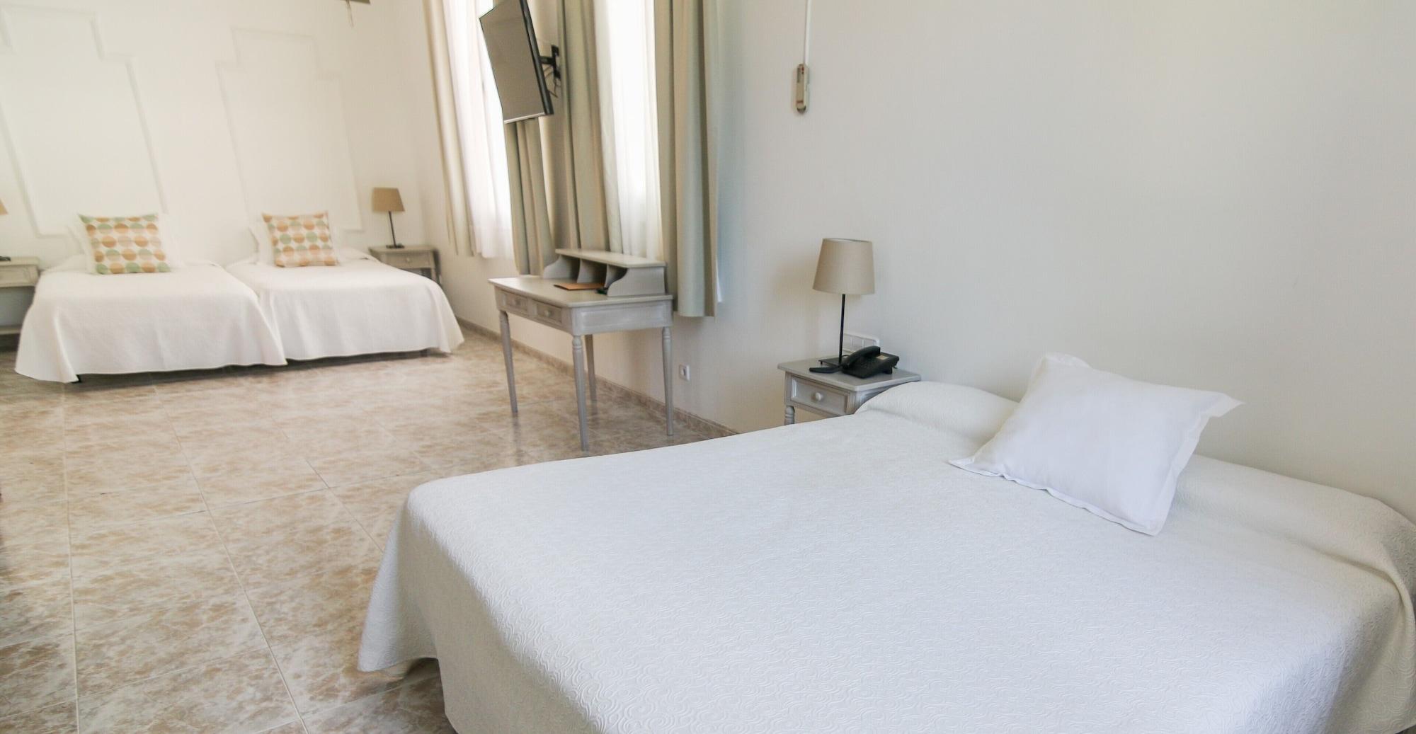Hotel Capri Sitges Luaran gambar