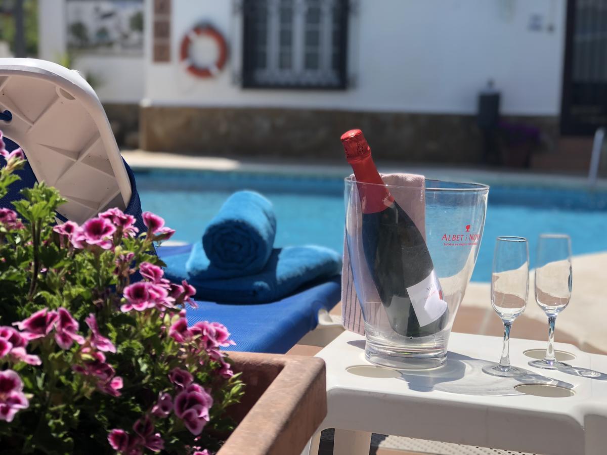 Hotel Capri Sitges Luaran gambar