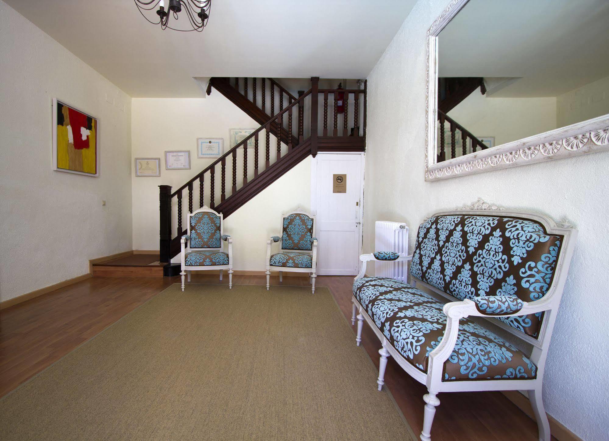 Hotel Capri Sitges Luaran gambar