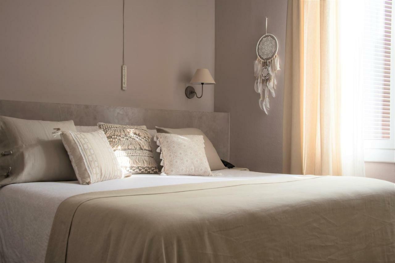 Hotel Capri Sitges Luaran gambar